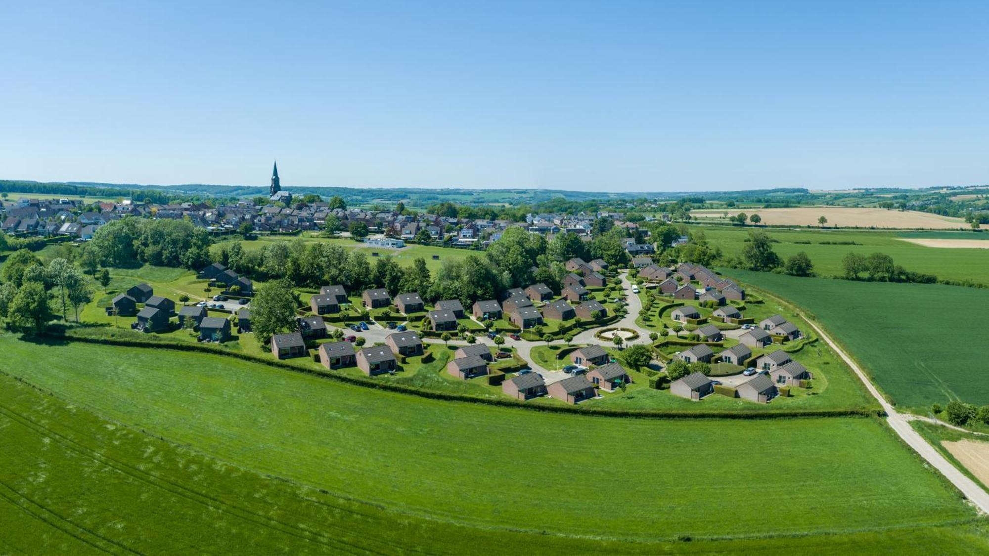 Summio Vakantiepark Reevallis 빌렌 외부 사진